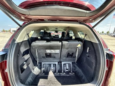 Used 2022 Kia Carnival EX FWD image 24
