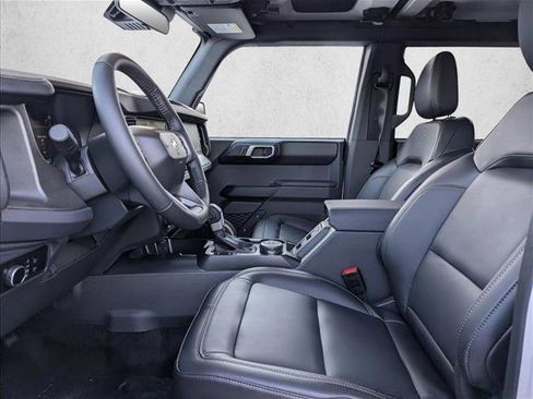 New 2025 Ford Bronco Badlands w/ Sasquatch Package image 4