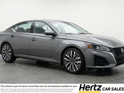 Used 2025 Nissan Altima 2.5 SV