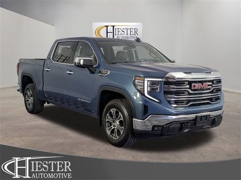 Used 2024 GMC Sierra 1500 SLT image 1