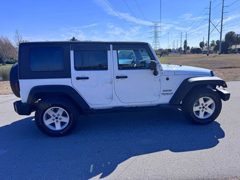 Used 2017 Jeep Wrangler Unlimited Sport w/ Quick Order Package 24S image 3