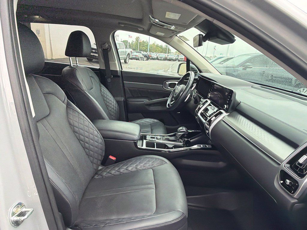 Used 2022 Kia Sorento SX FWD image 44