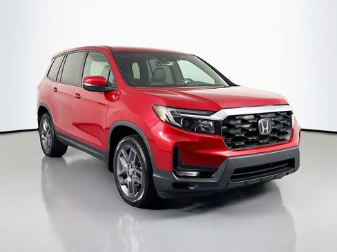 Certified 2023 Honda Passport EX-L image 3