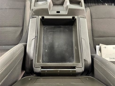 Used 2019 GMC Sierra 1500 SLE w/ Fleet Comfort Package AWD/4WD image 23