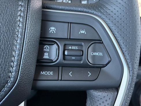 New 2026 Toyota 4Runner Limited AWD/4WD image 29