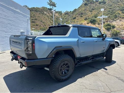 New 2024 GMC Hummer EV 3X w/ Omega Edition AWD/4WD image 11