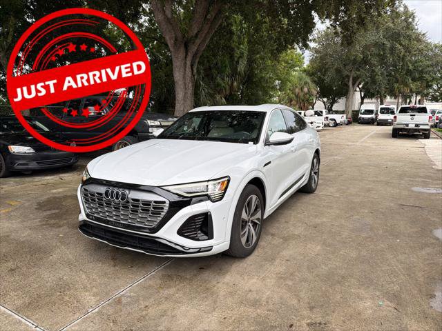 Used 2024 Audi Q8 e-tron Premium Plus w/ Premium Plus Package AWD/4WD image 1