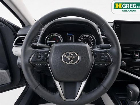 Used 2024 Toyota Camry SE w/ Audio Upgrade Package FWD image 11