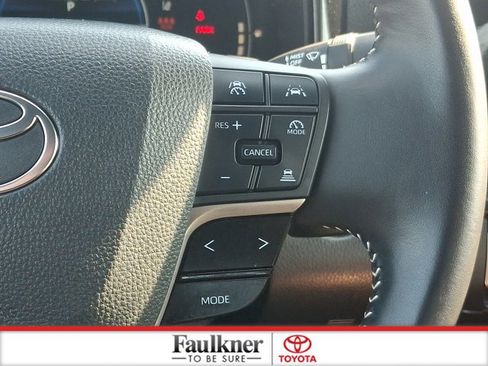 Certified 2025 Toyota Camry SE FWD image 22