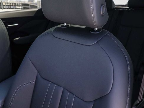 New 2026 Audi Q3 quattro 2.0T image 33