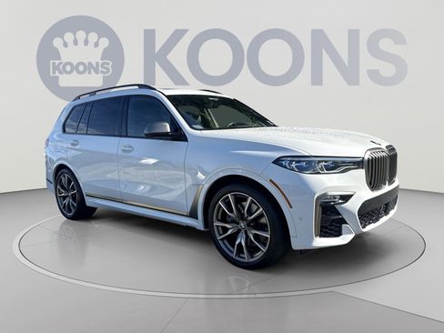 Used 2022 BMW X7 M50i AWD/4WD image 10
