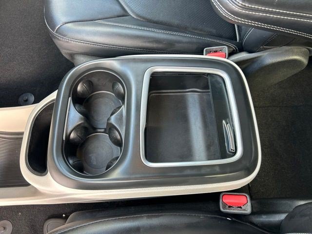 Used 2024 Chrysler Pacifica Limited FWD image 37