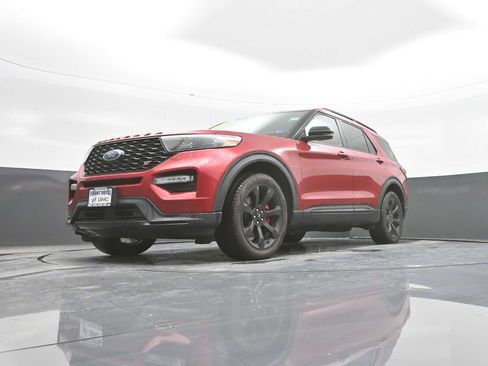 Used 2023 Ford Explorer ST w/ Equipment Group 401A AWD/4WD image 41