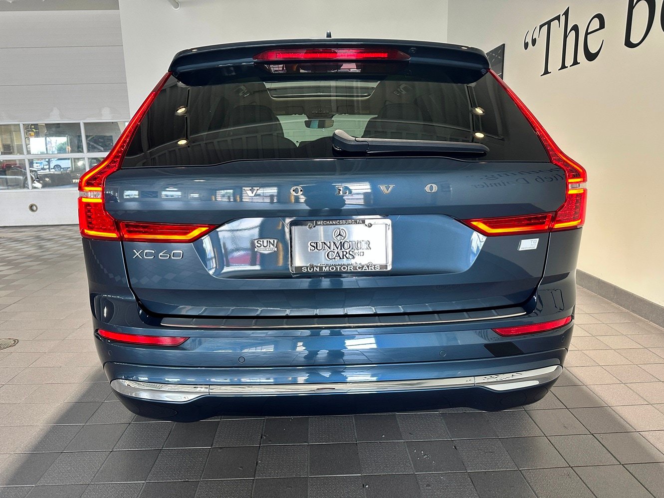 Used 2023 Volvo XC60 T8 Ultimate AWD/4WD image 5