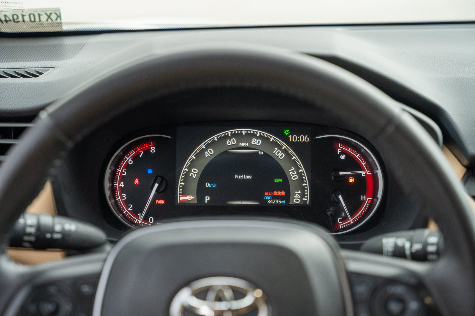 Used 2025 Toyota RAV4 XLE Premium FWD image 27