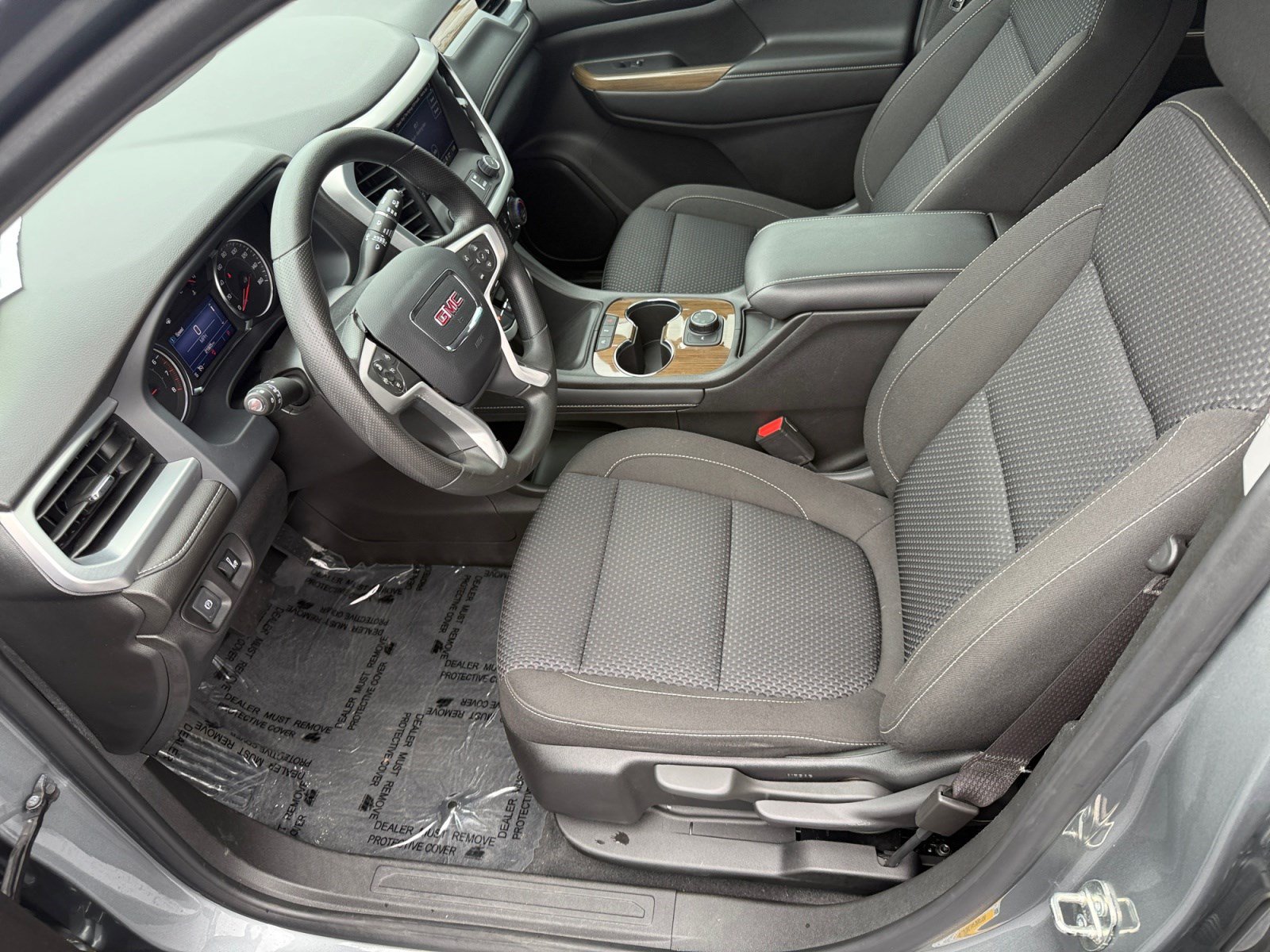 Used 2023 GMC Acadia SLE AWD/4WD image 11