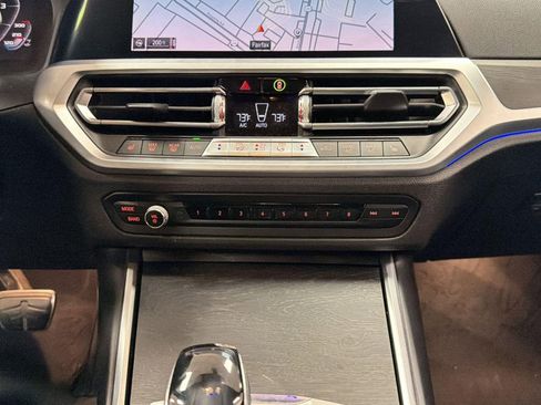 Used 2020 BMW 330i Sedan w/ M Sport Package image 24