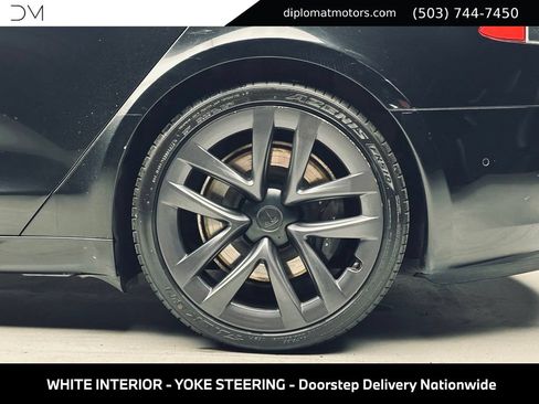 Used 2022 Tesla Model S AWD/4WD image 37