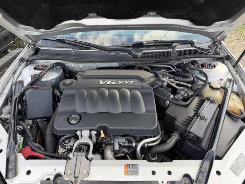 Used 2013 Chevrolet Impala LT w/ LT Sunroof Package FWD image 25