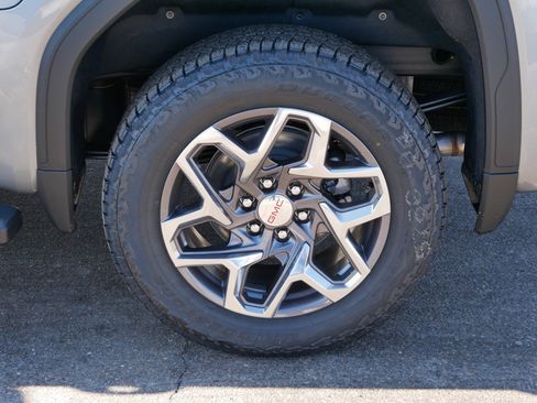 New 2026 GMC Sierra 1500 SLT w/ SLT Premium Plus Package image 3