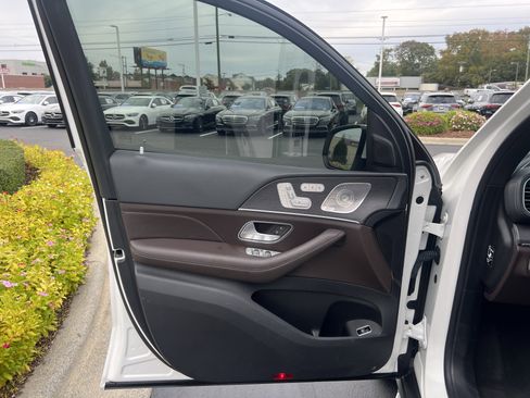 Certified 2022 Mercedes-Benz GLS 450 4MATIC image 14