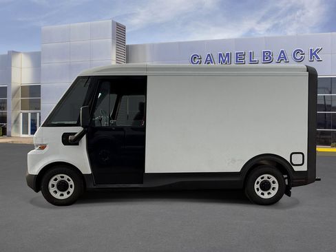 Used 2024 Chevrolet Brightdrop 400 w/ Commercial Equipment Package AWD/4WD image 3