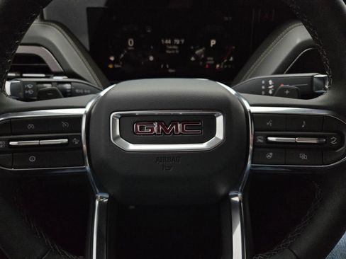 New 2026 GMC Yukon Elevation image 13