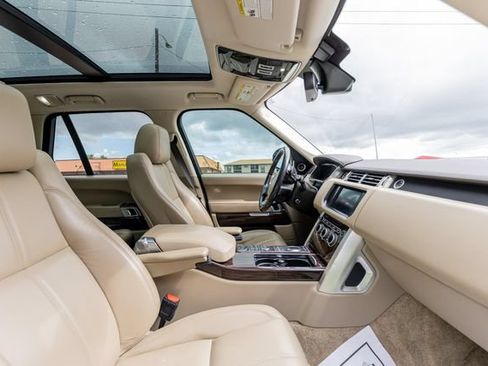 Used 2016 Land Rover Range Rover AWD/4WD image 18