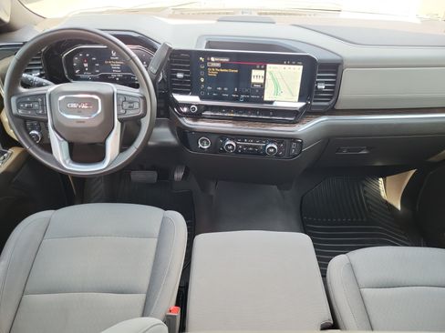 Used 2023 GMC Sierra 1500 SLE w/ X31 Off-Road Package AWD/4WD image 16