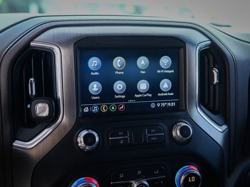 Used 2020 GMC Sierra 2500 Denali w/ Denali Ultimate Package image 24