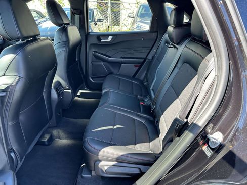 Used 2025 Ford Escape ST-Line Elite w/ Tech Pack #1 image 13