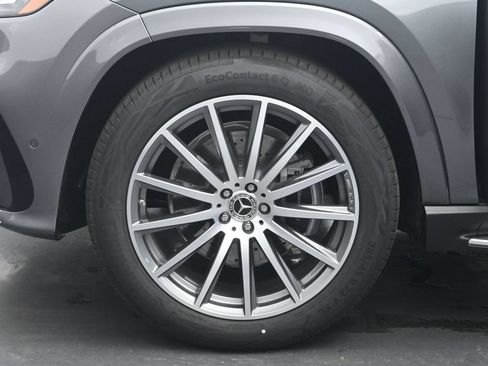 New 2026 Mercedes-Benz GLS 580 4MATIC image 26
