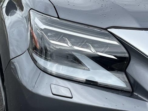 Used 2023 Lexus GX 460 Premium image 9