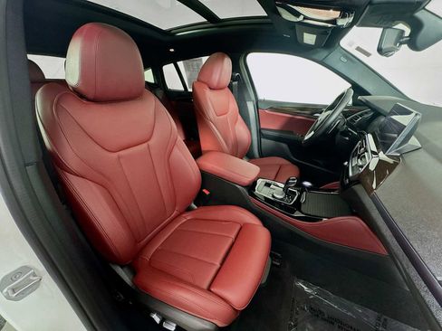 Used 2022 BMW X4 xDrive30i w/ Premium Package 2 image 28