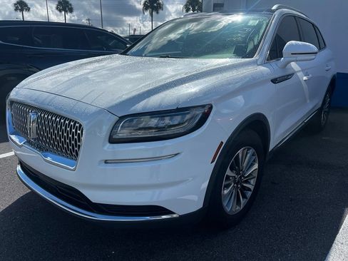 Used 2022 Lincoln Nautilus Reserve w/ Class II Trailer Tow Package FWD image 2