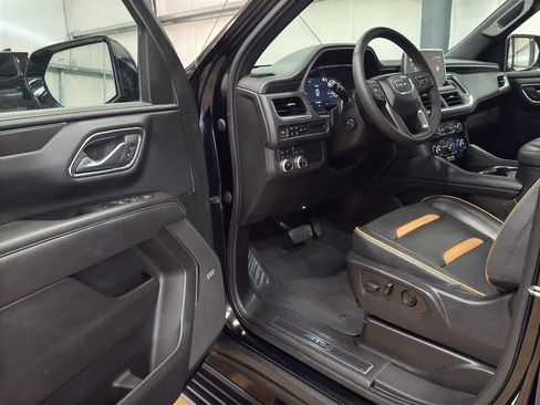 Used 2022 GMC Yukon AT4 AWD/4WD image 11