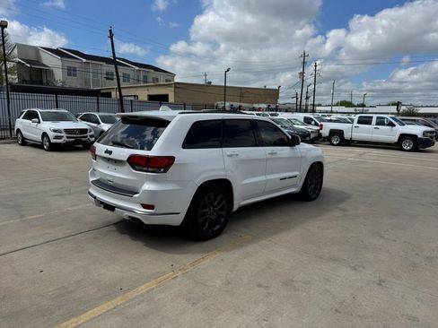 Used 2018 Jeep Grand Cherokee High Altitude image 11