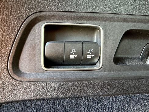 Certified 2024 Mercedes-Benz GLS 580 4MATIC image 20