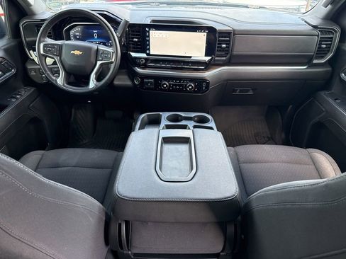 Used 2023 Chevrolet Silverado 1500 LT AWD/4WD image 11