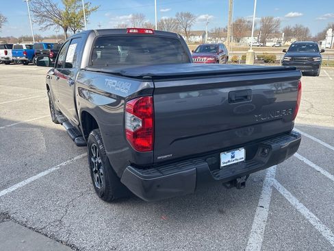 Used 2014 Toyota Tundra Limited w/ Limited Premium Package image 18