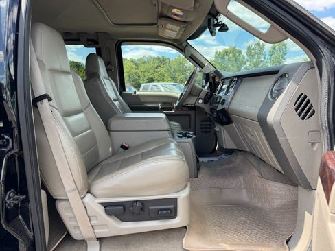 Used 2008 Ford F450 Lariat AWD/4WD image 18