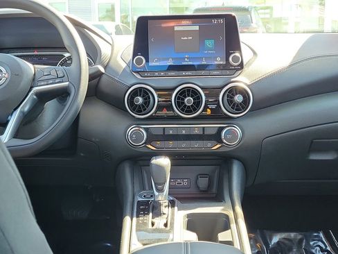 Used 2025 Nissan Sentra SV FWD image 15