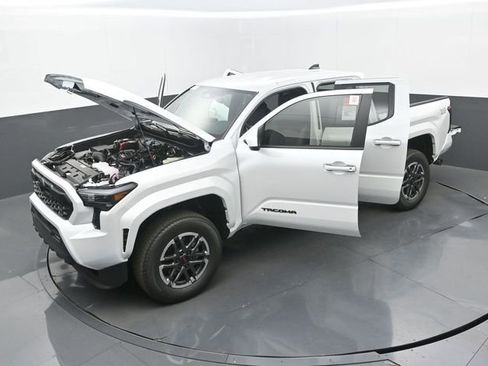 New 2026 Toyota Tacoma TRD Sport image 29