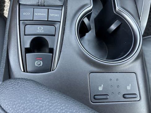 Used 2024 Toyota Camry XSE FWD image 39