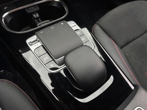 Used 2020 Mercedes-Benz A 220 w/ AMG Line image 28