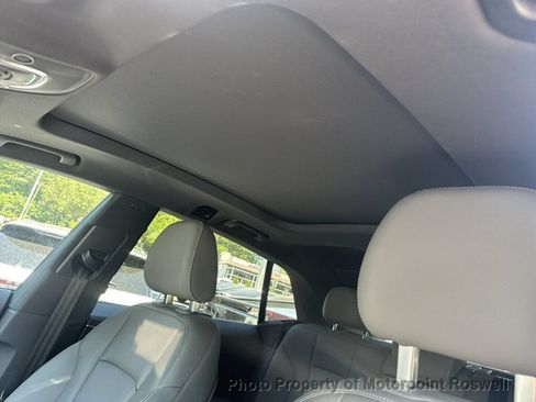 Used 2022 Audi Q8 Premium Plus AWD/4WD image 27