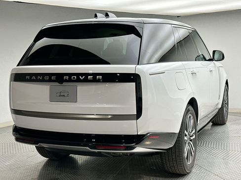 New 2026 Land Rover Range Rover SE image 13