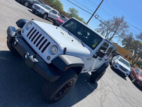 Used 2017 Jeep Wrangler Unlimited Sport w/ Quick Order Package 24S AWD/4WD image 41