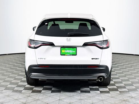 Used 2025 Honda HR-V Sport image 8