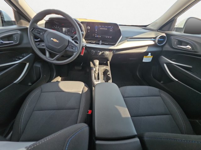 New 2026 Chevrolet Trax LS w/ LS Convenience Package FWD image 10
